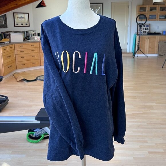 Wildfox pullover sweatshirt Embroidered Detail Large - Picture 1 of 7